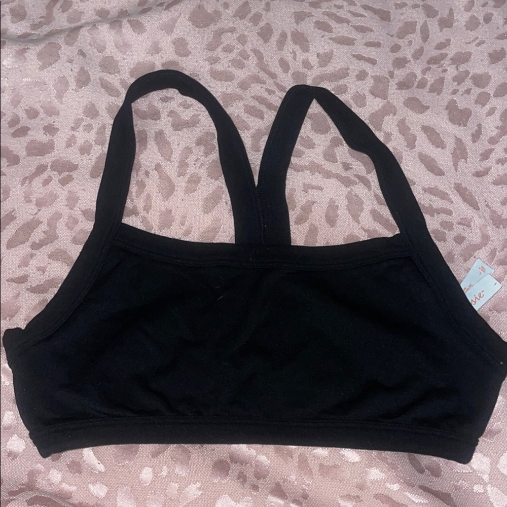 Black Women's Sports Bra